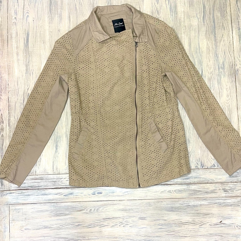 Me Jane Light Jacket/Cardigan With Adjustable Waist and Zipper
